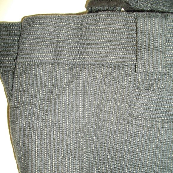 Women's Dockers Favorite Fit light brown, pinstripe trouser, 8M, new. - Picture 2 of 2